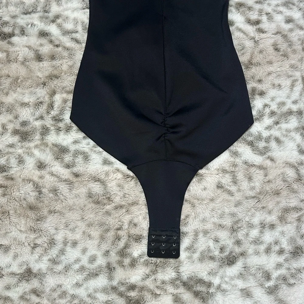 Strm Line Shape BodySuit Women Small  Black New Never Used Polyamide Spandex - Picture 7 of 11